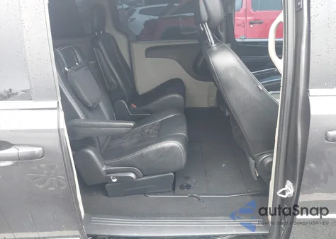 2016 Dodge Grand Caravan Sxt z USA, uszkodzony, nr VIN 2C4RDGCG8GR363966